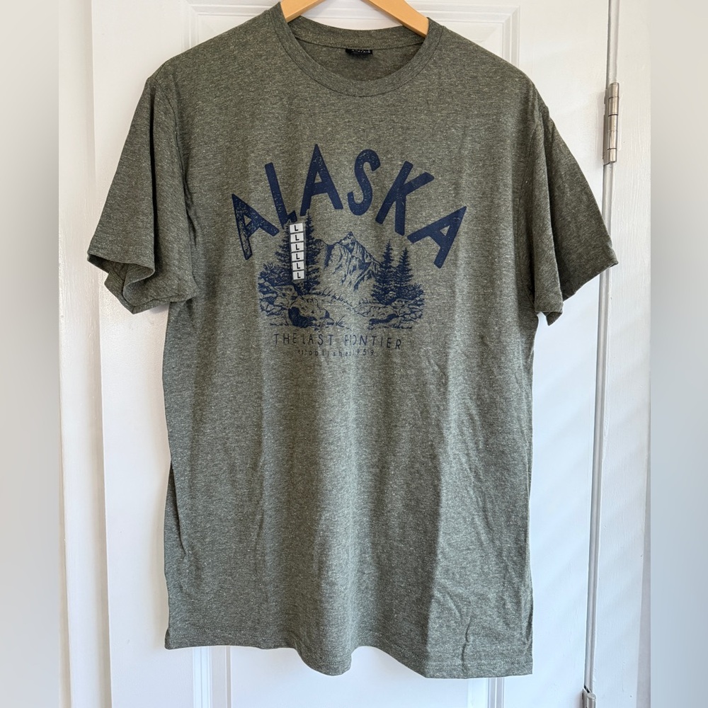 Alaska Graphic Unisex T-Shirt - Green